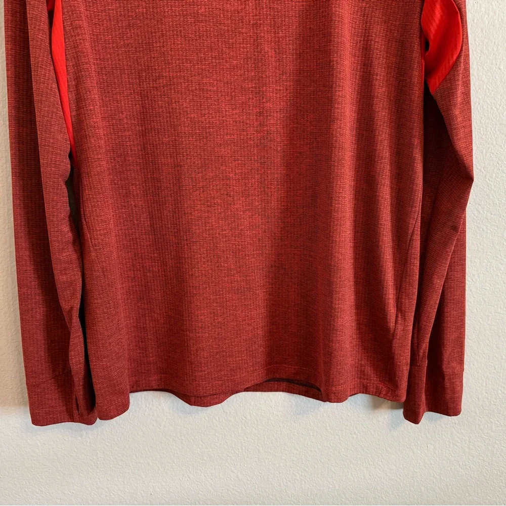 The North Face Flash Dry Men’s Lightweight Performance Shirt